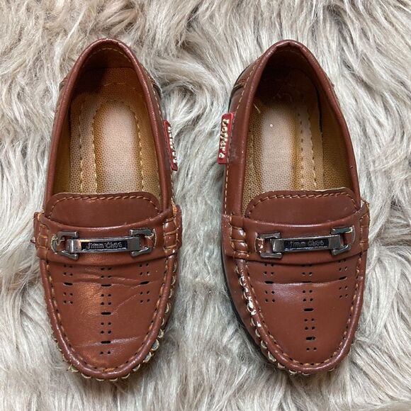 Brown Leather Dress Shoes with Moccasin Stitching and Buckle Accent - Picture 2 of 10